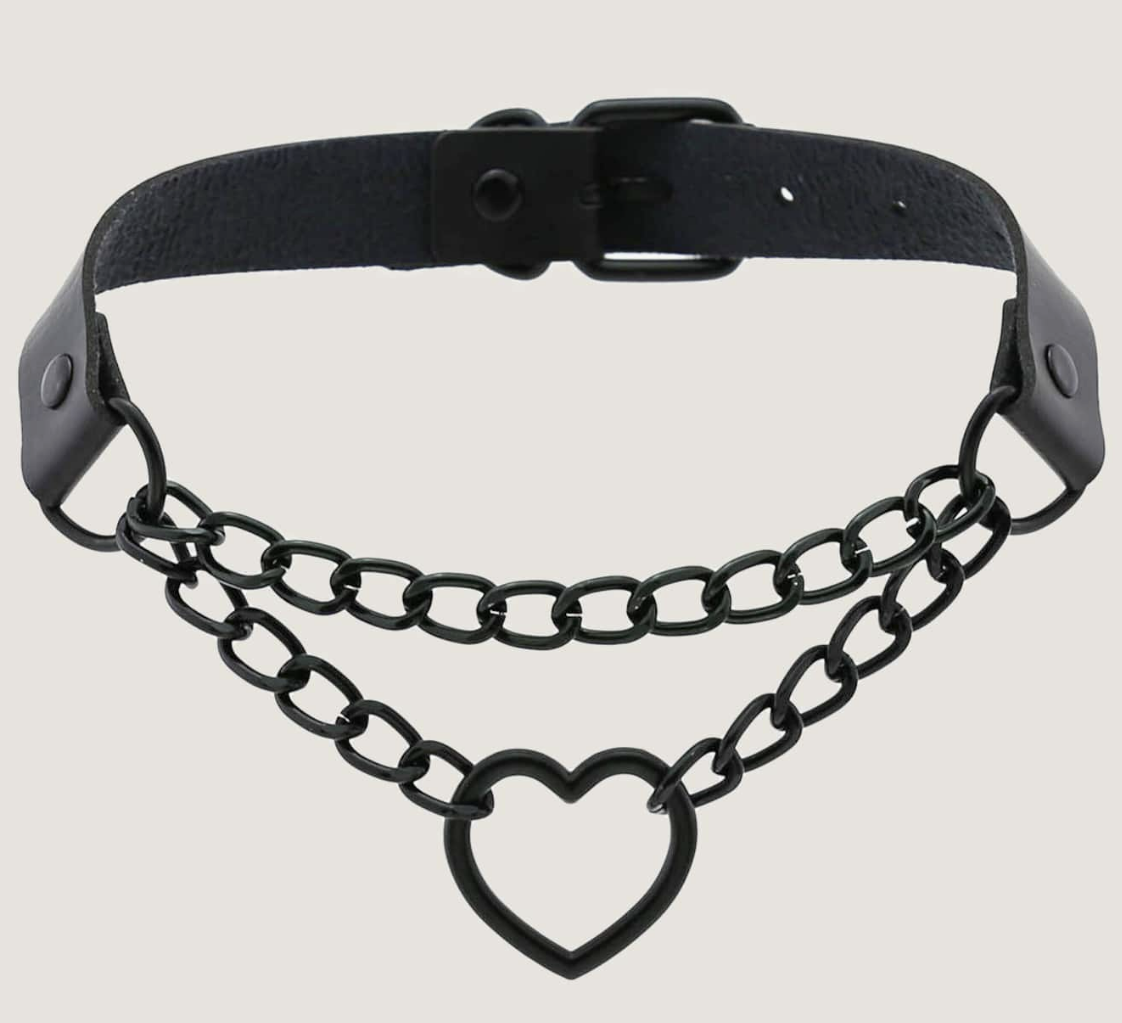 Heart Pendant Choker