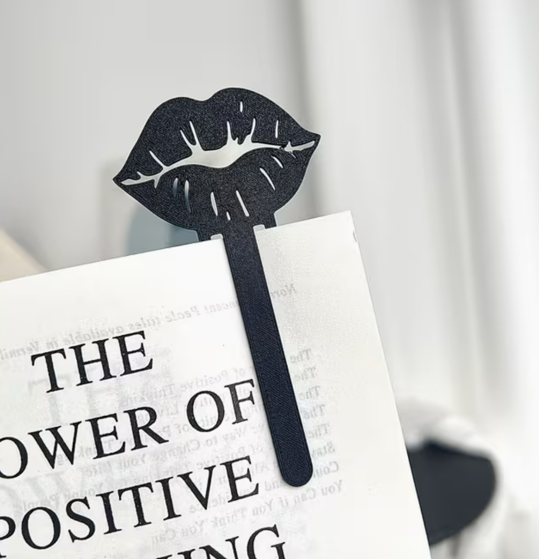 Lips Bookmark