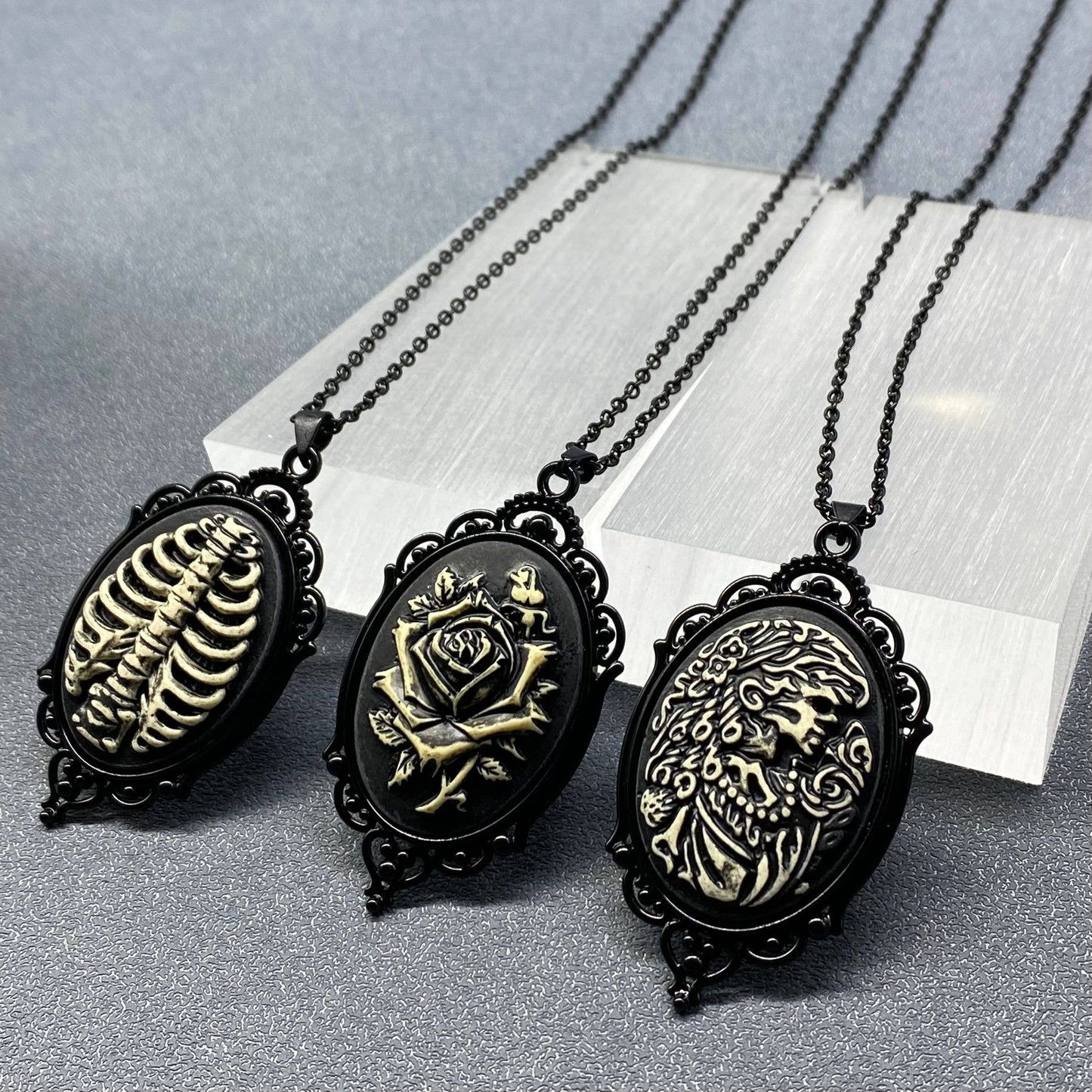 Gothic Style Pendant Black Necklace - GT: C