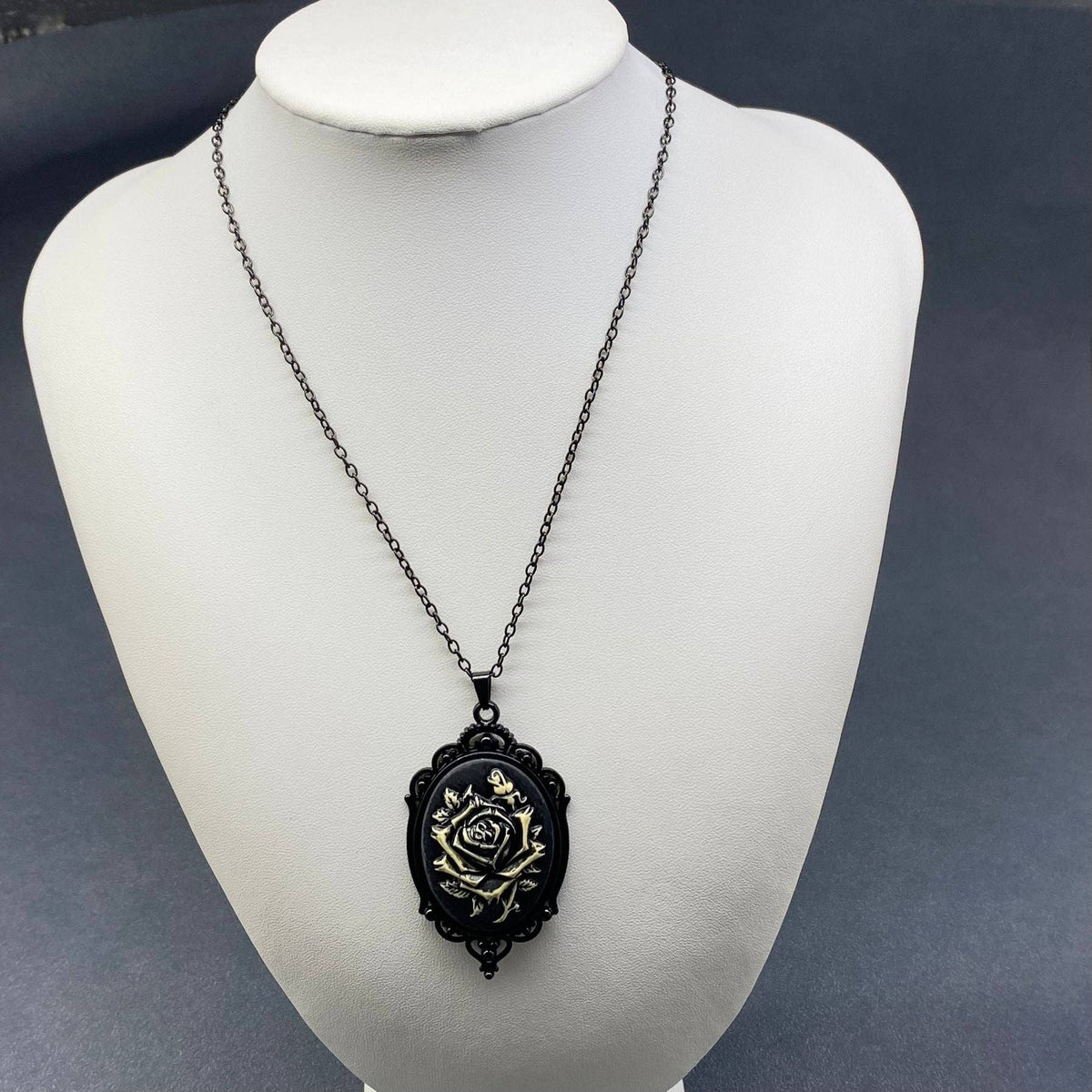 Gothic Style Pendant Black Necklace - GT: C