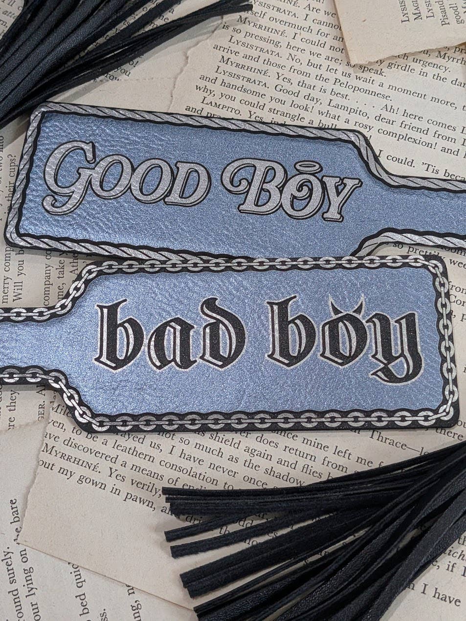 Good Boy, Bad Boy, Bookish Paddle Bookmark & Keychain : Black/Gold