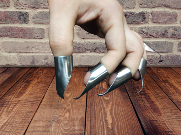 Agreeable Agony Steel Claws - Metal Fingertip Claws