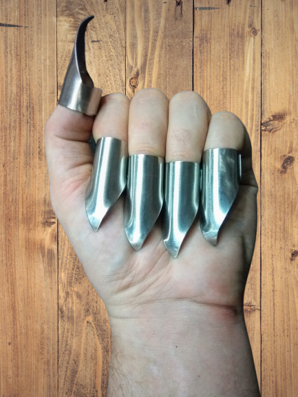 Agreeable Agony Steel Claws - Metal Fingertip Claws