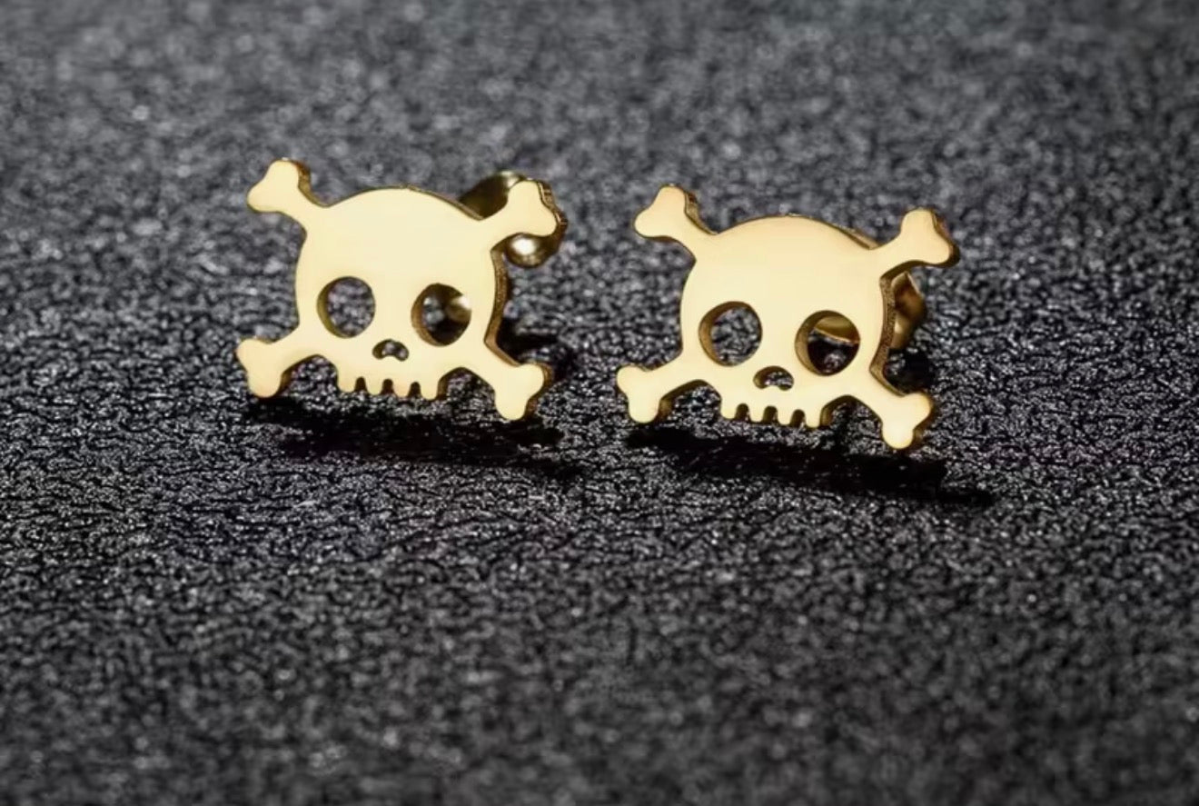 Skull & Cross Bones Studs