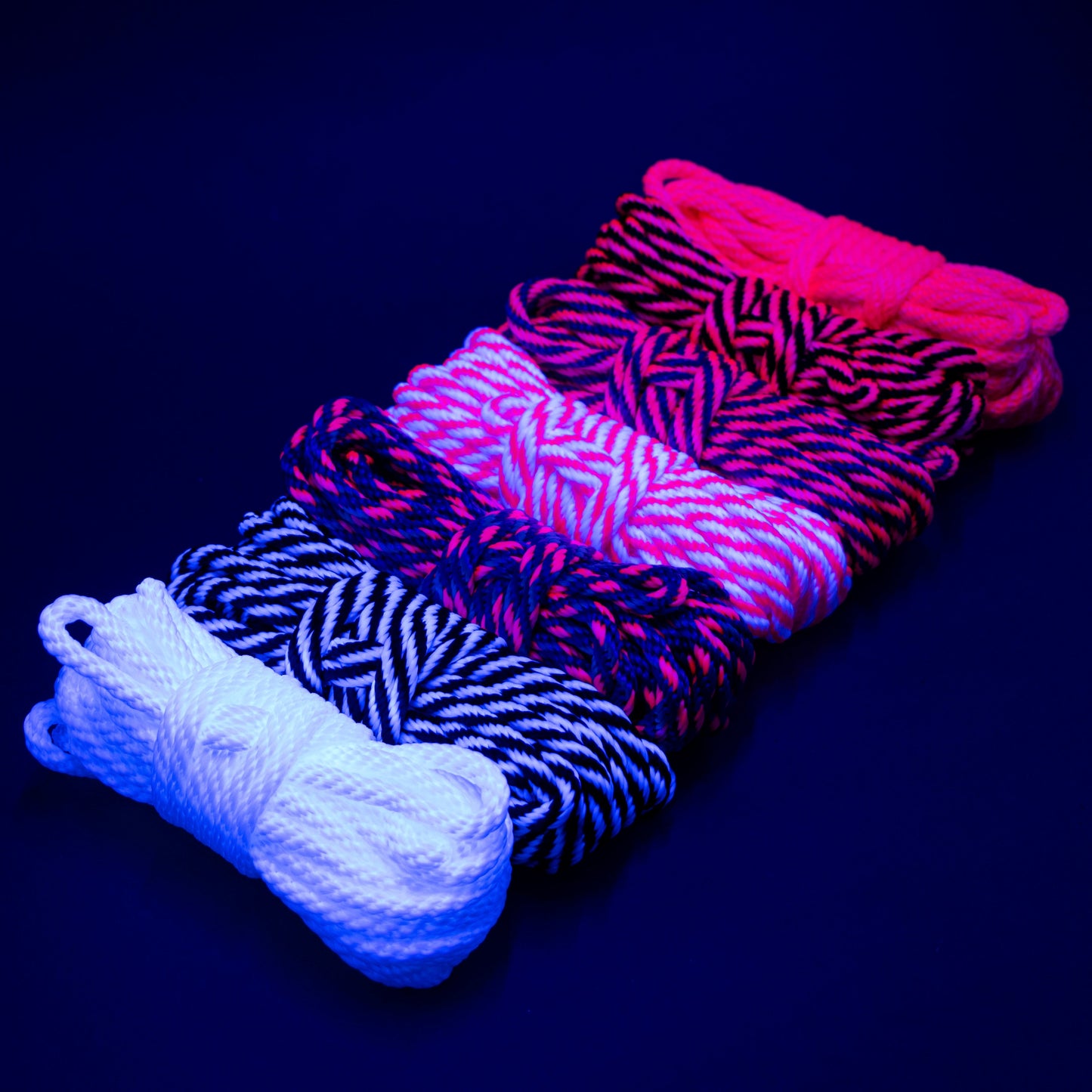 Blacklight Reactive Bondage Rope - 1/4" / 6mm  -  Custom Length - UV Reactive