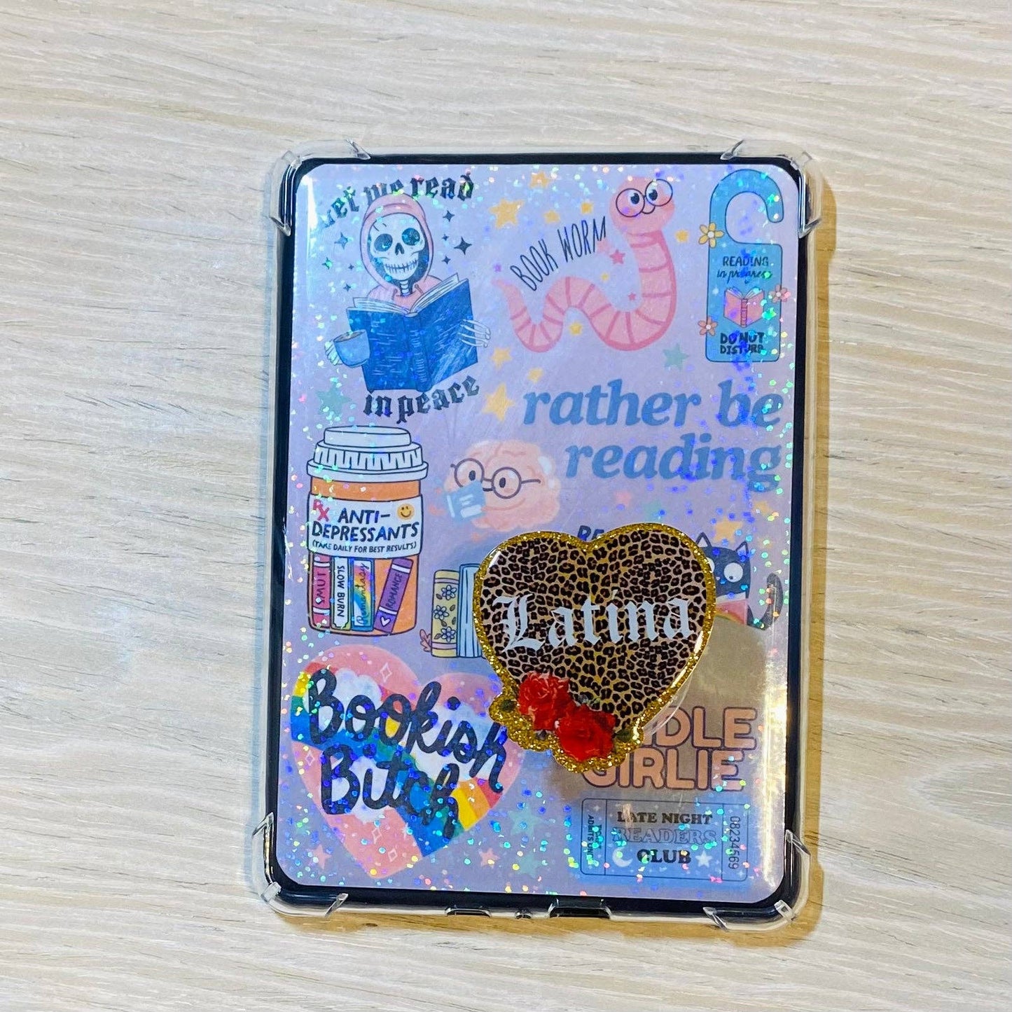 Latina Leopard Heart E-Reader, Phone Grip for all Devices - Magnetic or Adhesive: Magnetic