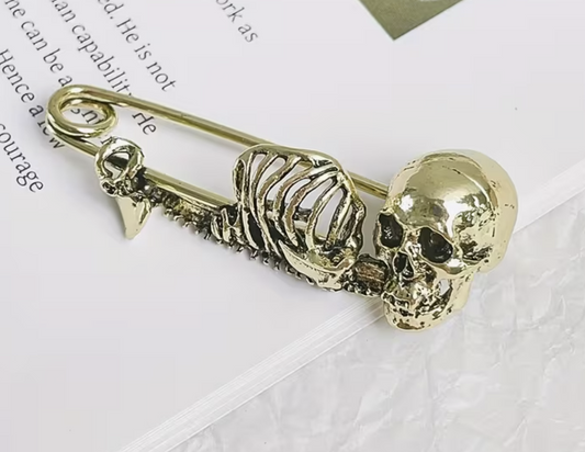 Skull Safety Pin